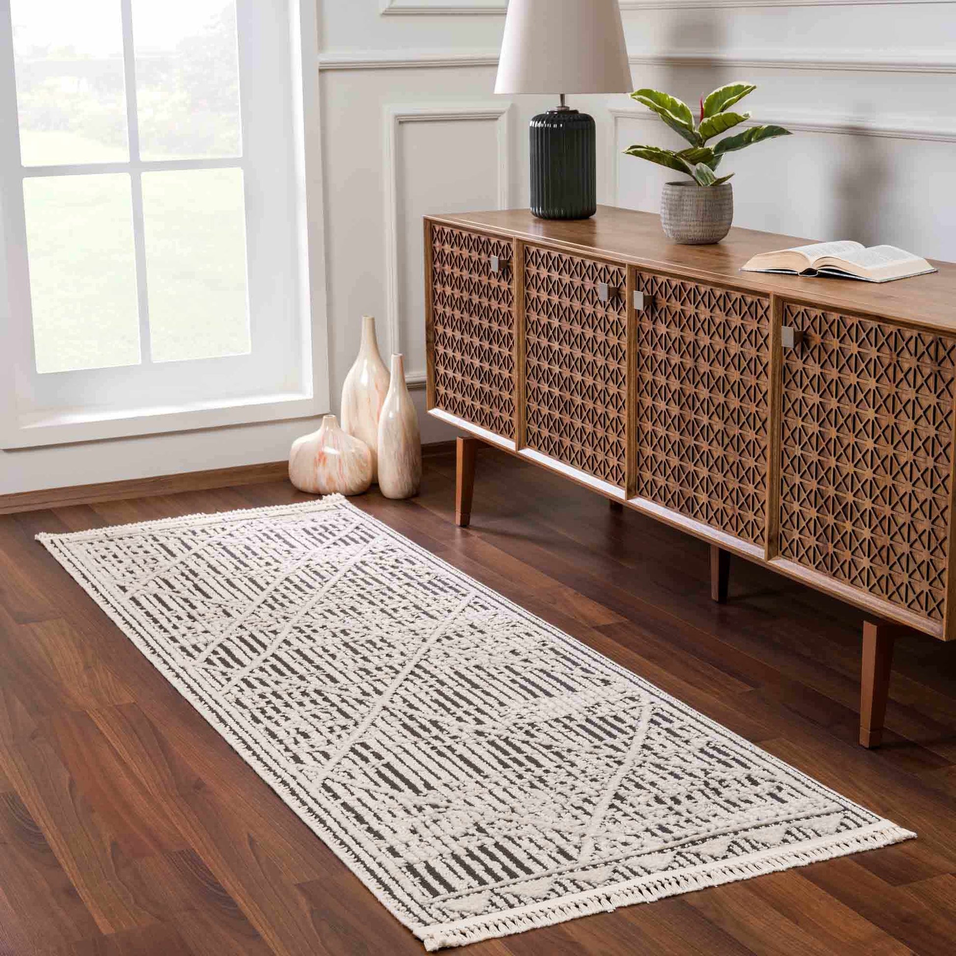 Umay Area Rug